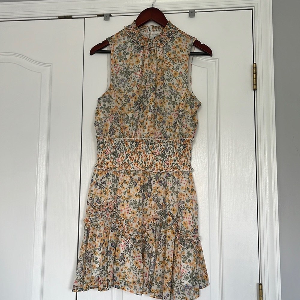 Mock Neck Smocked Waist Sleeveless
Tier Detail Flounce Hem Dress